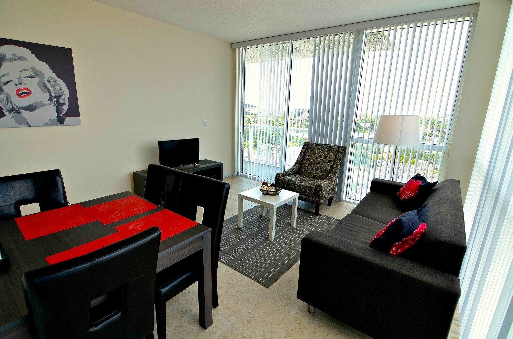 Appartamento Riviera Luxury Living At River Oaks Marina And Tower Miami Esterno foto