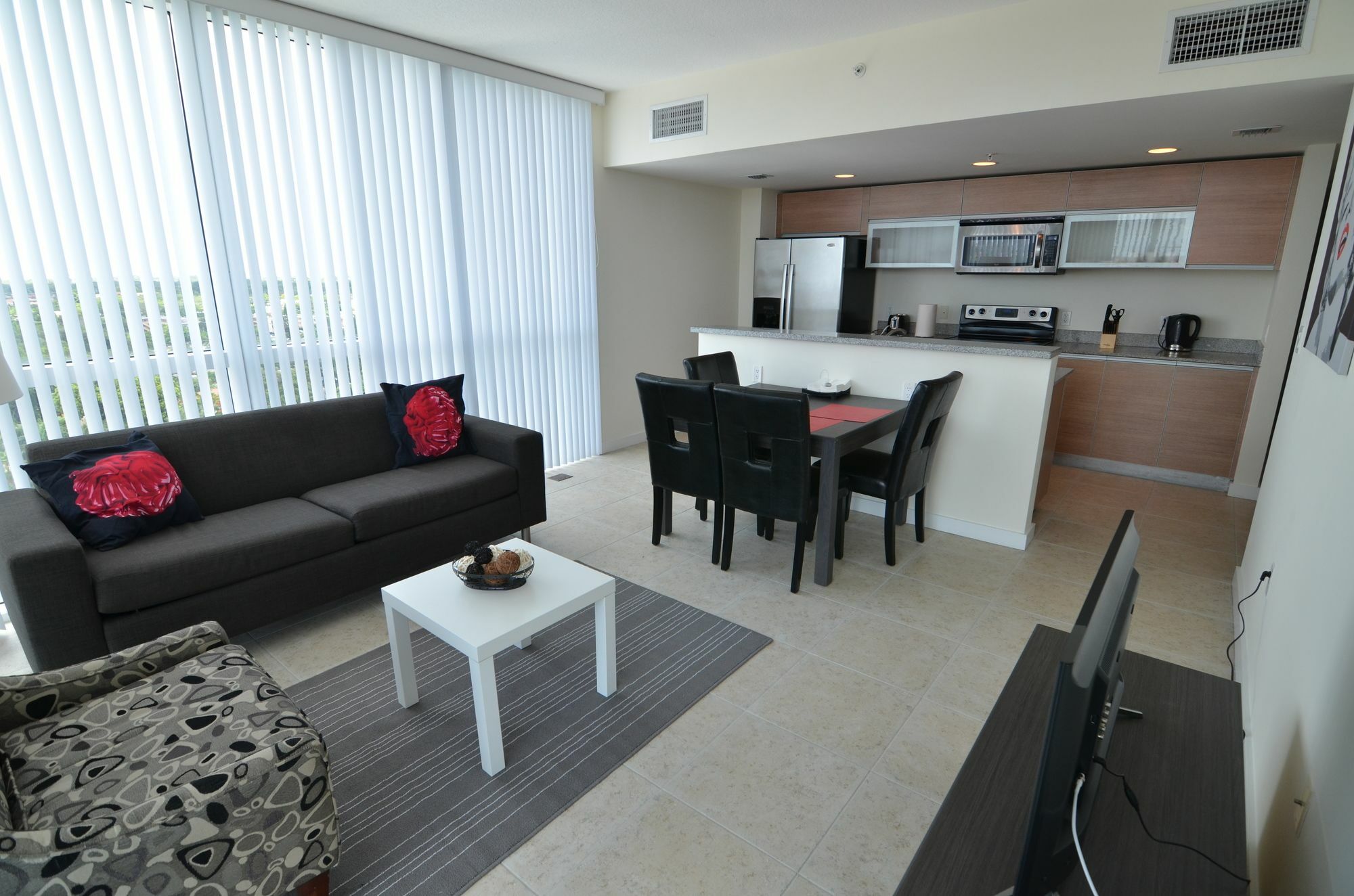 Appartamento Riviera Luxury Living At River Oaks Marina And Tower Miami Esterno foto